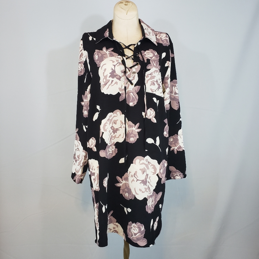 Mud Pie long sleeved dress size Small